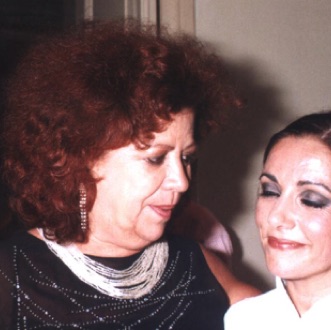 44 Eva Yerbabuena e Beth Carvalho Theatro Municipal Rio de Janeiro 2002.